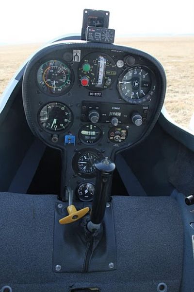 Cockpit Twin-Astir vorne